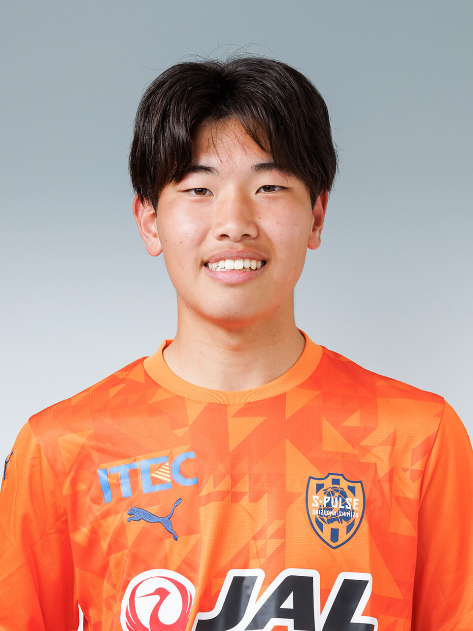 大垣　徹平