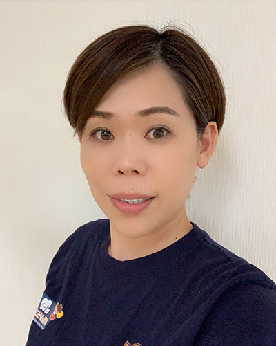 朋佳