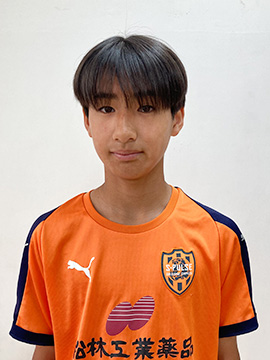 川村 健太