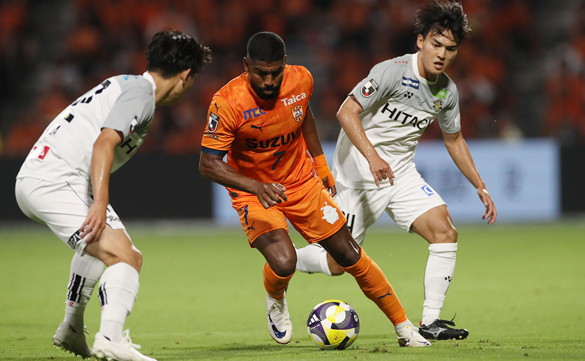 清水エスパルスvs柏レイソルヤマザキナビスコ杯フェアプレイフラッグ