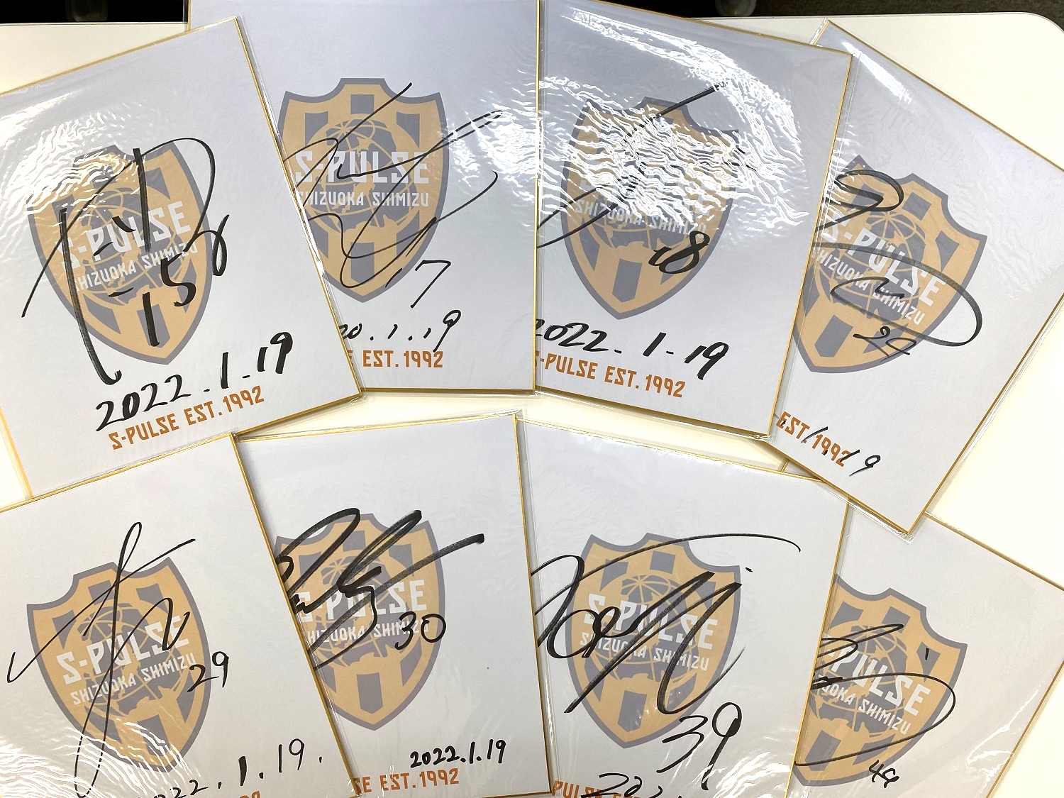 アプリ【Welcome企画】新加入選手サイン色紙 プレゼント応募受付