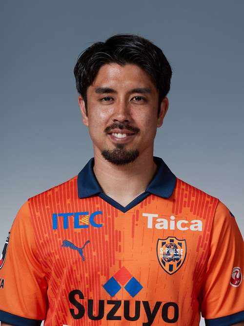 竹内 涼選手 第三子誕生のお知らせ | 清水エスパルス公式WEBサイト