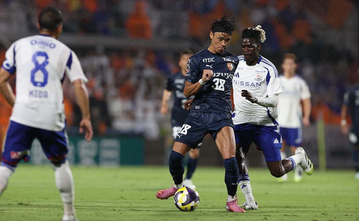 クローズアップ新加入】髙橋利樹「チームに勇気を与えるプレーをする