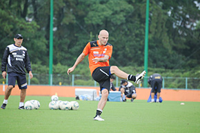 フレドリック ユングベリ選手 セルティックfc 完全移籍新加入記者発表 一般公開のお知らせ 清水エスパルス公式webサイト フレドリック ユングベリ選手 セルティックfc 完全移籍新加入記者発表 一般公開のお知らせ 清水エスパルス公式webサイト