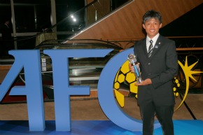 特別レポート】石毛秀樹選手「AFCアニュアルアワード2011」授賞式参加