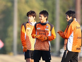 エスパルス　練習着 2023シーズン選手着用 PUMA公式ウェア発売についてお知らせ
