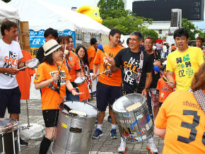 イベントレポート Fes14サポーターズサンクスデー 噴水広場イベント 清水エスパルス公式webサイト イベントレポート Fes14サポーターズサンクスデー 噴水広場イベント 清水エスパルス公式webサイト