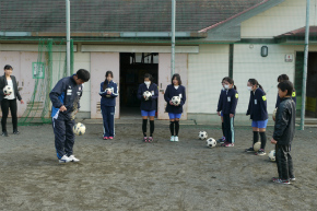 イベントレポート エスパルス普及部の大野曜介コーチが富士市立東小学校での職業講話に参加 清水エスパルス公式webサイト イベントレポート エスパルス普及部の大野曜介コーチが富士市立東小学校での職業講話に参加 清水エスパルス公式webサイト