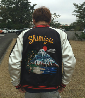 新商品『スカジャン/SHIMIZU』3/13(日)松本戦にて50着限定販売！大前