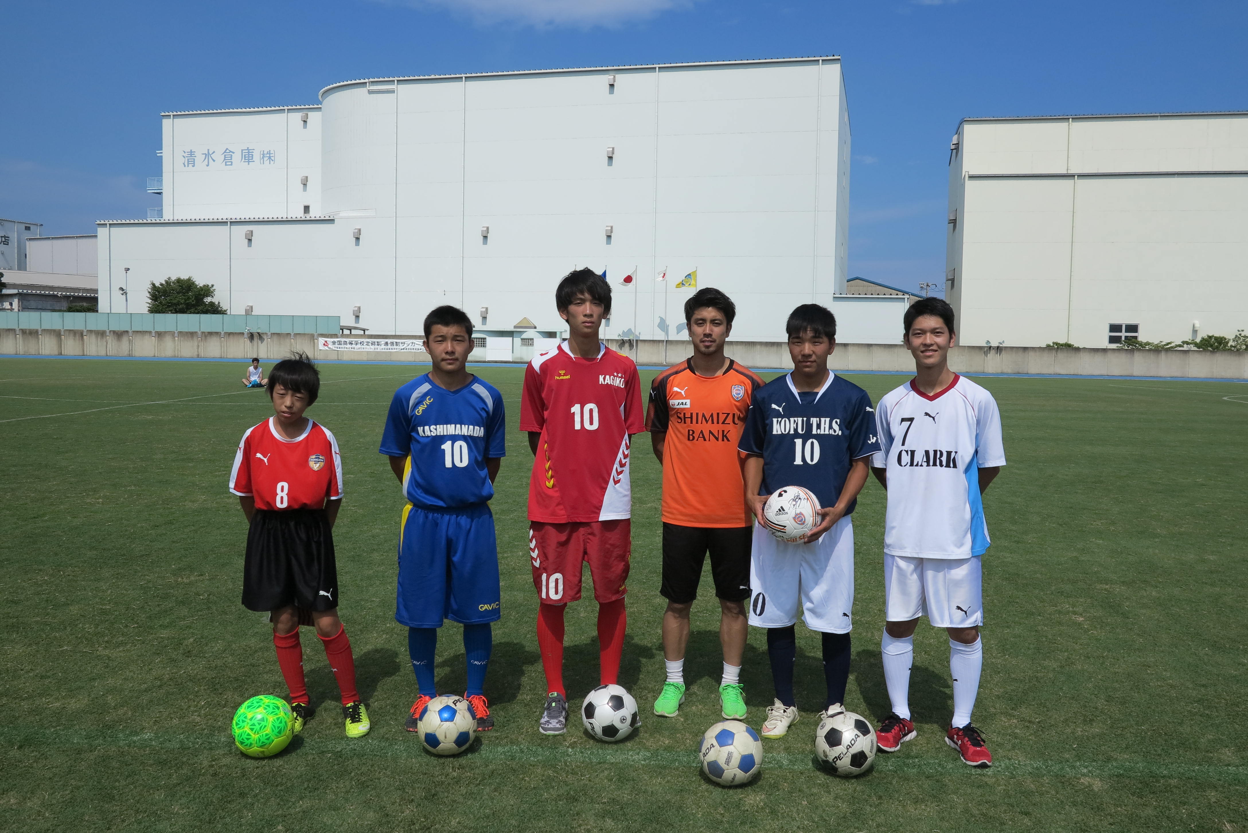 イベントレポート 竹内涼選手 全国高等学校定時制通信制体育大会 第28回サッカー大会開会式 に参加 清水エスパルス公式webサイト イベントレポート 竹内涼選手 全国高等学校定時制通信制体育大会 第28回サッカー大会開会式 に参加 清水エスパルス公式webサイト