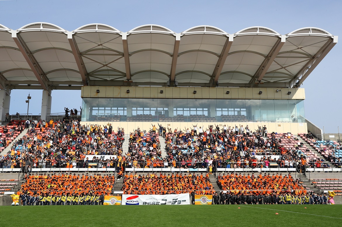 イベントレポート 11 18 日 コーチョーpresents 18親子ふれあいサッカーフェスティバル を開催 清水エスパルス公式webサイト