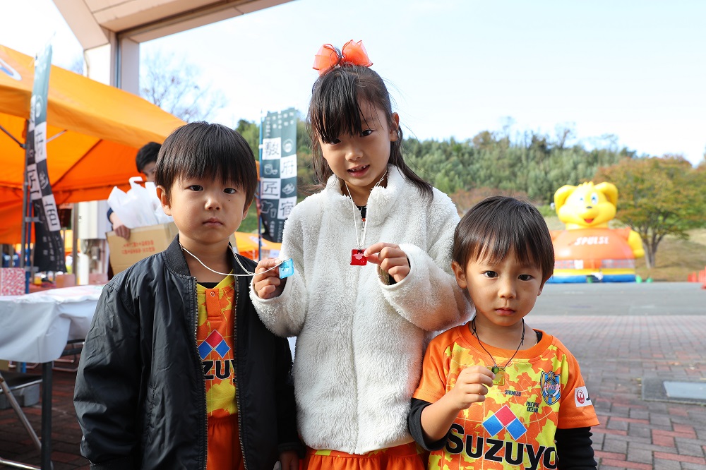 イベントレポート 11 18 日 コーチョーpresents 18親子ふれあいサッカーフェスティバル を開催 清水エスパルス公式webサイト イベントレポート 11 18 日 コーチョーpresents 18親子ふれあいサッカーフェスティバル を開催 清水エスパルス公式webサイト