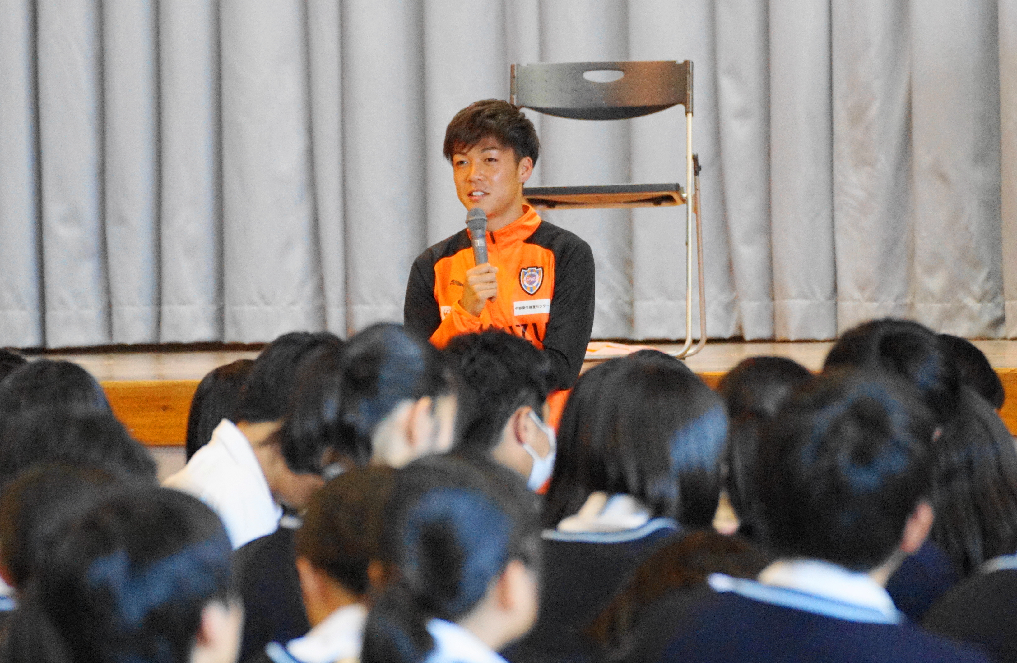 イベントレポート 西澤健太選手が母校 静岡県立静岡城北高等学校を訪問 清水エスパルス公式webサイト イベントレポート 西澤健太選手が母校 静岡県立静岡城北高等学校を訪問 清水エスパルス公式webサイト