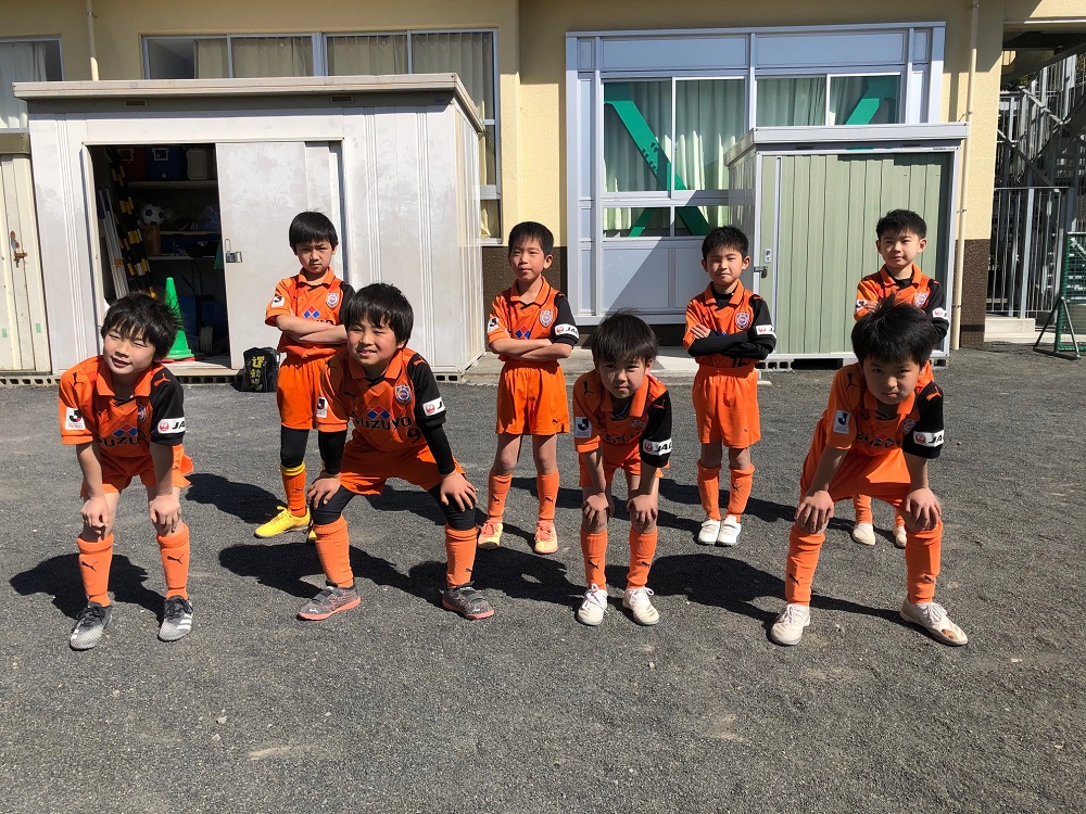 イベントレポート 2月23日 火祝 長田東sss 有度fc エスパルスサッカースクール交流戦 を実施 清水エリア その他ニュース 清水エスパルス公式webサイト